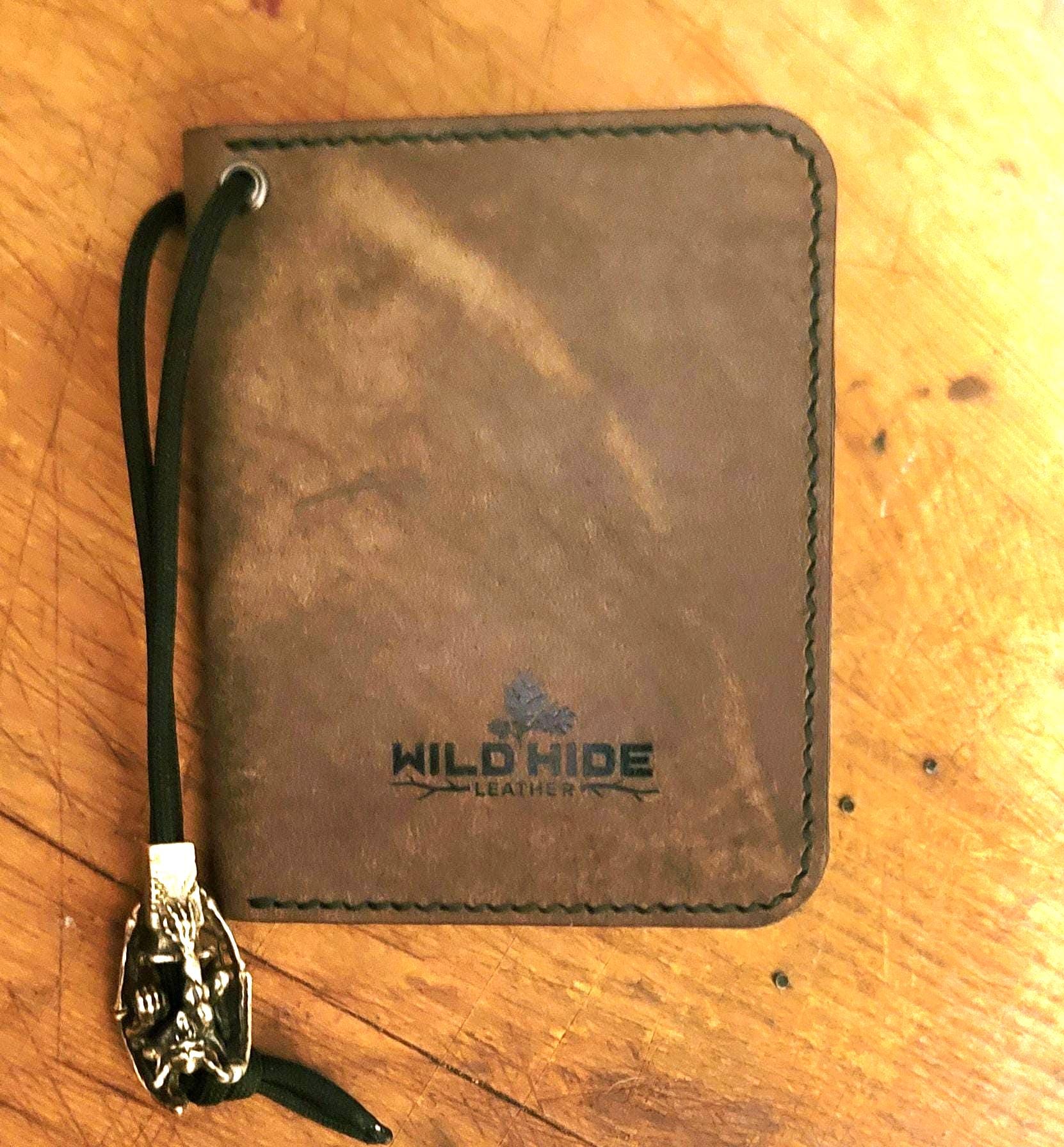 Amazon.com: WildHorn Leather Men's Wallet (WH1173), JADE