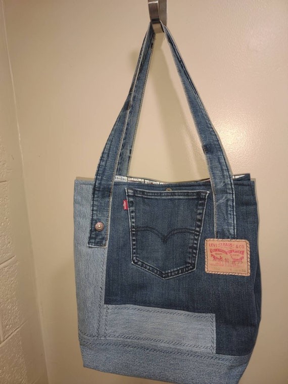 Upcycled large denim insulated handbag that keeps your items cold or hot! Great for shopping and farmers market!