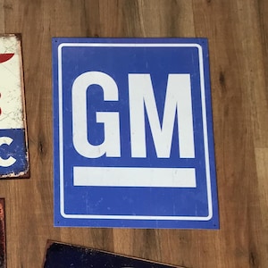 GM Logo Garage Sign GMC Garage Decor for Men Housewarming Gifts for Husband General Motors Car Dealership Signs GM Car Club Gifts for Friend