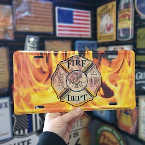 Placa de licença do corpo de bombeiros, placa de vaidade para resgate de incêndio, decoração de parede com tema de fogo, presentes para bombeiros, bombeiras, bombeiro aposentado, presentes para homens e maridos