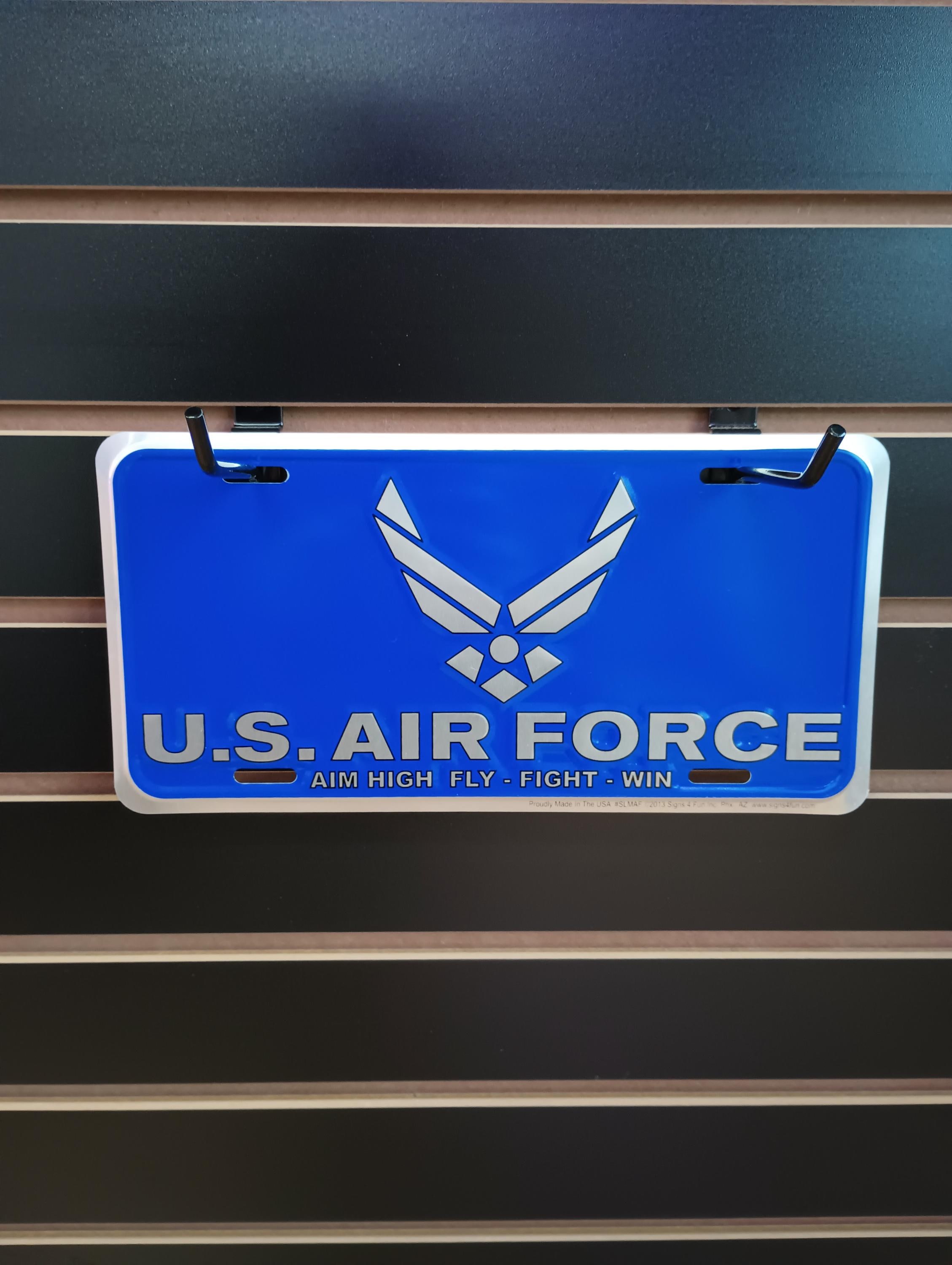 United States Air Force License Plate USAF Vanity Plate Aim High Fly Fight Win Air Force Gifts for Veterans Garage Decor Men Retirement Gift