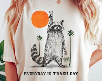 Everyday Is Trash Day Raccoon Meme Shirt, Retro Sunset Cool Raccoon Tshirt, Estetyczna damska bluza, Zabawny prezent dla niej, Ubrania Preppy