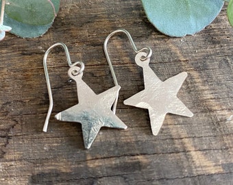 Tiny Hammered Silver Tone Star Earrings