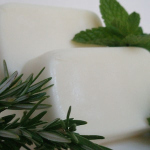 Rosemary Mint Goat's Milk Soap Set of 4 Herbal Refreshing Unisex Fragrance image 3