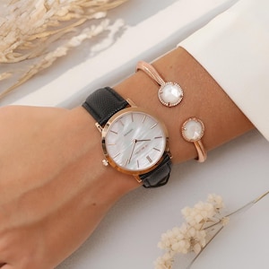 Luxury Shell Watch,Gemstone Watch,Mother of Pearl Wrist Watch ,Seashell Watch, best friend gift,Ladies Watch,Gift for Her,Christmas Gift