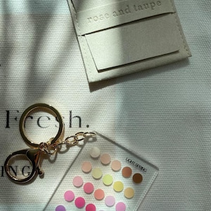 Light Spring Color Analysis Seasonal Keychain zdjęcie 5