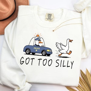 Got Too Silly Goose PNG SVG | Meme-ontwerp grappig gans | Silly Goose University-shirt | Retro vogelafbeelding