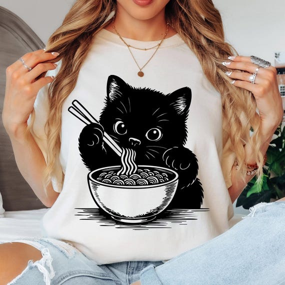 Funny Cat PNG SVG, Cute Cat Eating Ramen, Foodie Cat, Trendy Cat, Noodles, Japanese Noodle Bowl, Cat Lovers, Black Cats Loving Cats
