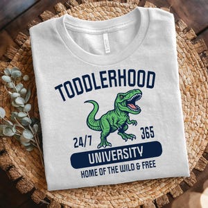 Dinosaure SVG et PNG pour tout-petit | L'ère drôle des tout-petits | Cadeau d'anniversaire pour enfants | T-Rex | -shirt universitaire dinosaure |  Cricut