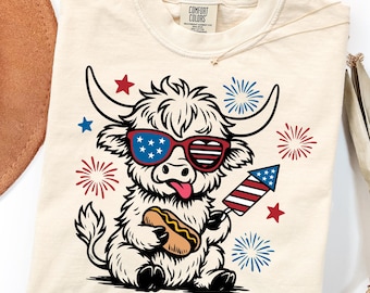 American Highland Cow SVG PNG, Patriotic USA Flag Cow 4th of July Shirt Design, Retro Red White Blue Western Graphic, Sublimation File