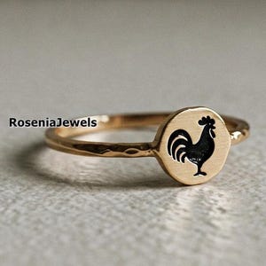 Chicken Engraved Ring, Animal Signet Ring, Rooster Ring, 14K Gold Ring, Unique Chicken Ring, Minimalist Handmade Ring, Statement Jewelry