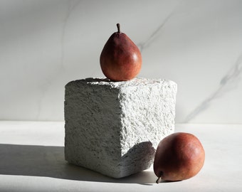 The Small White Cube Sculpture