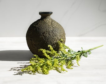 Large Round Bud Vase in Textured Earthen Brown Concrete