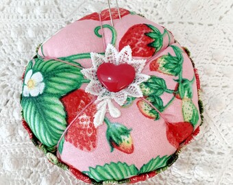 Red Pink Strawberry Pin/Jewelry Keep jello mold with heart button
