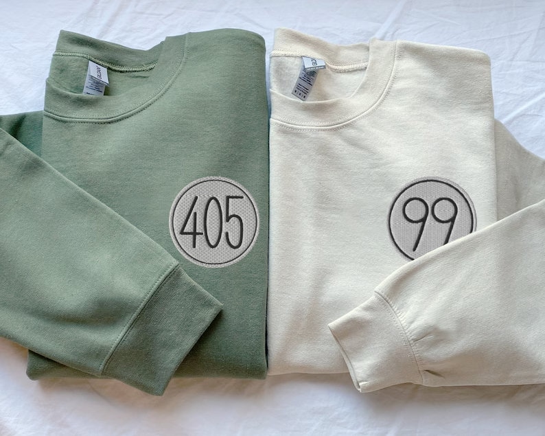 Matching Sweatshirts, Matching Hoodies, Couples Hoodie, Embroidered Badge, Personalized Couple Gift, Friends Gift, Gift for Him, Gift for Her, Boyfriend Gift, Girlfriend Gift, Anime Sweatshirt, Anime Hoodie