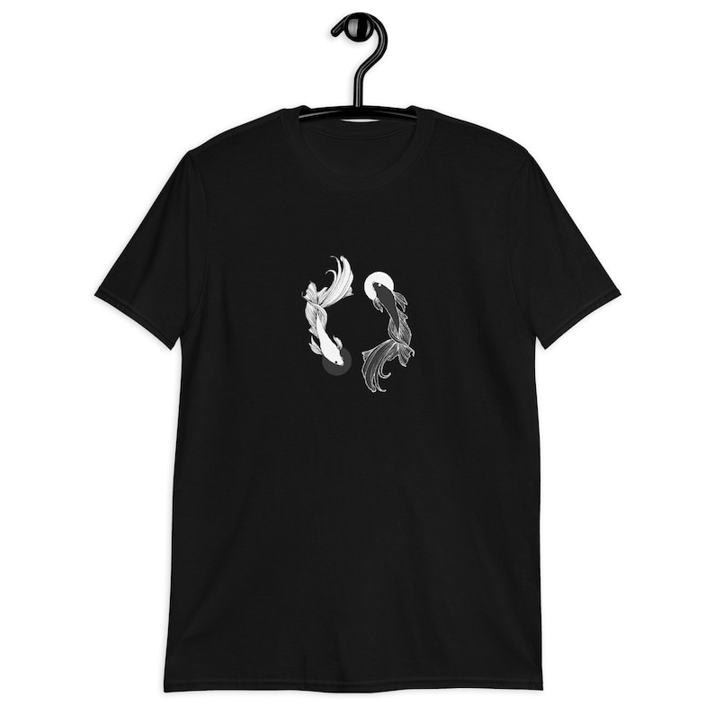 Betta Fish Shirt Anime Shirt/Sweatshirt Betta Fish T-shirt Ying Yang Tee Anime Gift Gift for Her Gift for Him Boyfriend Girlfriend Gift