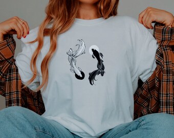 Betta Fish Shirt Anime Shirt/Sweatshirt Betta Fish T-shirt Ying Yang Tee Anime Gift Gift for Her Gift for Him Boyfriend Girlfriend Gift