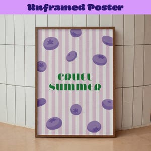 Póster de arándanos de verano cruel, regalo personal, decoración de rayas de color lila, arte de pared maximalista, regalo ilustrativo de color morado.