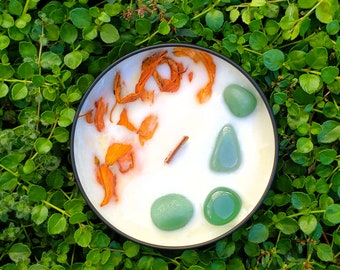 Gaia Candle - Aventurine & Lily Scented Soy Candle