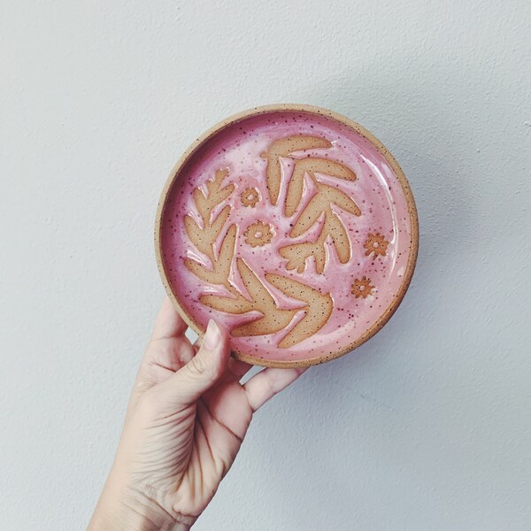 Pink Garden Mini Plate, Pink speckled ceramic cake plate, pink plate ceramic plate pottery, flower leaf garden pottery plate