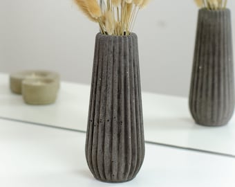 Neu Beton Vase - Handgemachte Betonvase aus Deutschland – Moderne Blumendekoration - Handmade Concrete in Germany – Modern Flower Decoration