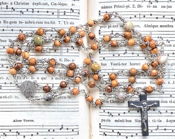 Antique Cathédrale de Reims rosary, wire wrapped olive wood rosary beads, vintage French crucifix, rosary for hunters,  Rosenkranz-Atelier