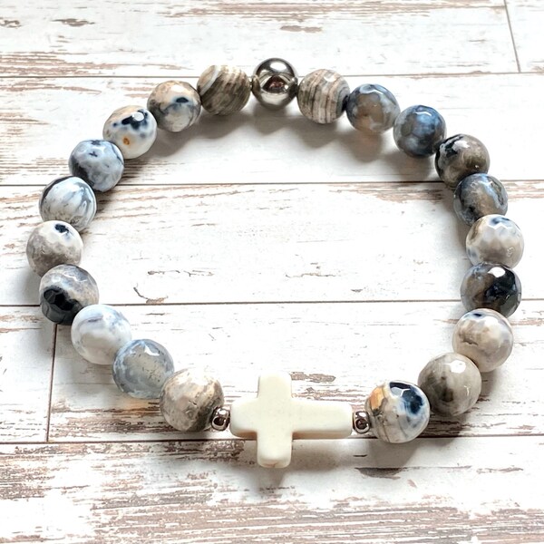 Elastic rosary bracelet double decade ceramic cross and  beige and gray 8 mm semiprecious agate gemstone beads,Rosenkranz-Atelier