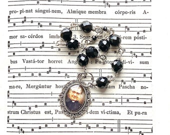 Saint Josemaria Escriva, traditional Niner chaplet, patron saint of diabetes, catholic prayer chaplet, handmade rosary, Rosenkranz-Atelier
