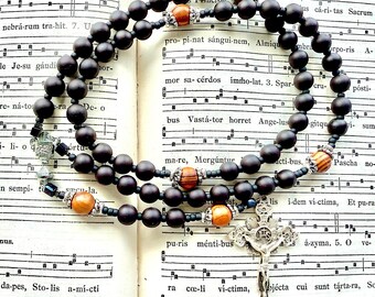 Eucharistic rosary with chalice and host medal and crucifix, catholic gift, first communion, priestly ordination gift, Rosenkranz-Atelier