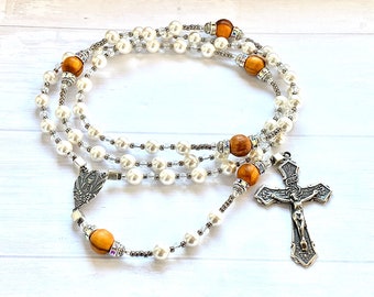 Sterling silver rosary first communion, eucharistic rosary beads,  pearls, catholic gift, olive wood from the Holy Land, Rosenkranz-Atelier