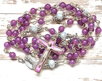 Rosary with french vintage crucifix and medal, Notre Dame de la Garde, catholic rosary beads, trad catholic, Rosenkranz-Atelier