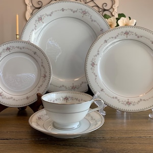 Noritake - Fairmont (Platinum Zierband) von Noritake