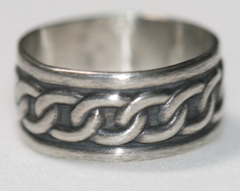 Sterling Silver Celtic Ring, Oxidized Irish Ring, Celtic Jewelry Size 4, Non Traditional, Gift for Wife