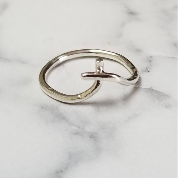 Cross Ring Size 7