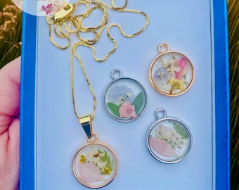 Birthflower Pendant Necklaces
