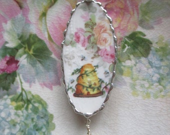 Vintage Broken China ~ Beautiful Bee Skep ~ Tiny Honey Bees ~ Oval Pendant ~ Roses ~ Apiary