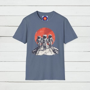 宇宙飛行士グラフィックTシャツ：レトロSFスペースTシャツ