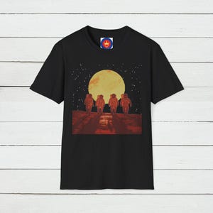 宇宙飛行士グラフィックTシャツ：レトロSFスペースTシャツ