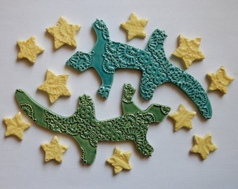 2 handmade embossed ceramic lizards and 11 stars...mosaic tiles