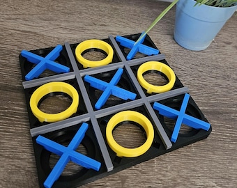 Tic Tac Toe Game Board – Plastic XO Tabletop Decor, Kids Adults Game