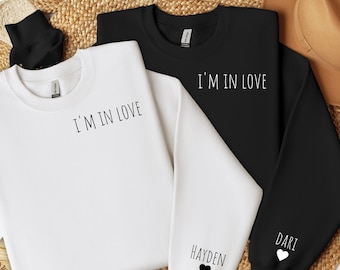 Sudadera de Pareja con Iniciales - Regalo de Aniversario Personalizado