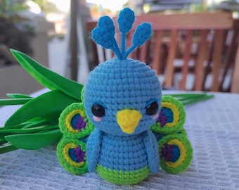 Wzór na szydełkowego pawia - Wzór na pawia Amigurumi - Pobieranie cyfrowe - Zabawka szydełkowa DIY - Pomysł na ręcznie robiony prezent - wykonany z oczu Amigurumi