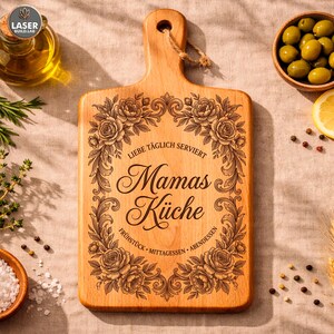 Holz Schneidebrett mit Gravur Mamas Küche und floralem Vintage Design