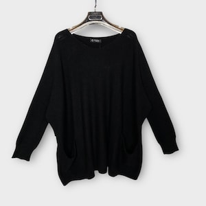 Made in Italy Alpini Jumper Sweater, Black Scoop Neckline Oversized Fine Knit Plus Size Fits UK 12-20, Boho Luxury Cosy Top One Size Winter
