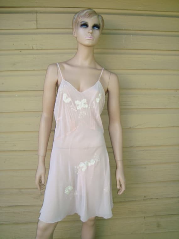 50's Pink Negligee with Flowers
