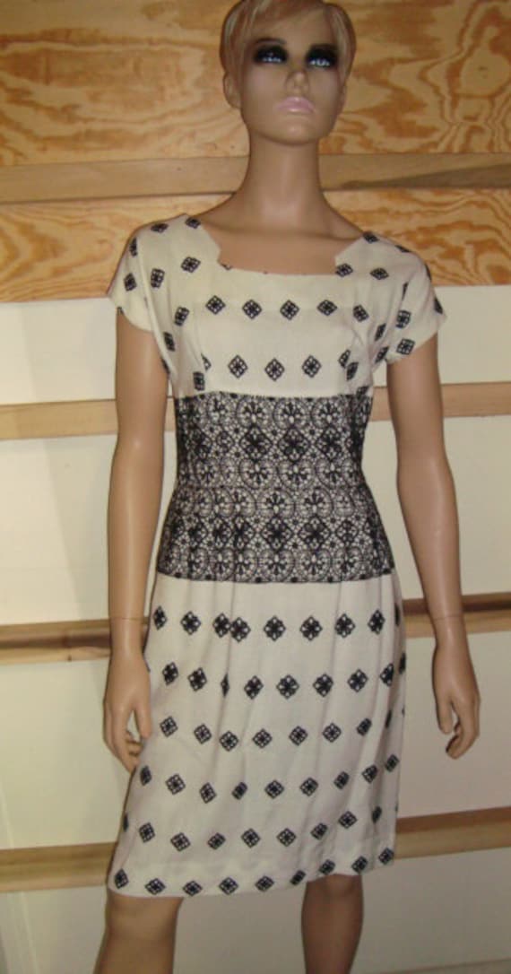50's Black & White Embroidered Dress