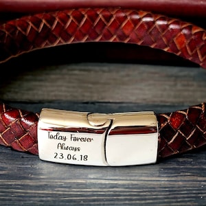 Mens custom engraved leather bracelet, made to measure.