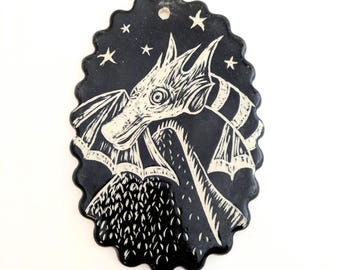 Muurkunst - Puff the Magic Dragon - sgraffito - keramiek