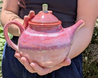 Handgeglazuurde theepot