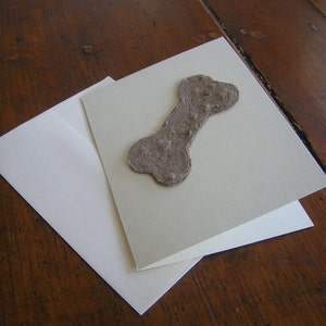 Dog sympathy card - Pet sympathy for a pet loss - Plantable paper bone made of recycled paper & Chinese forget-me-not flower seeds - Canine